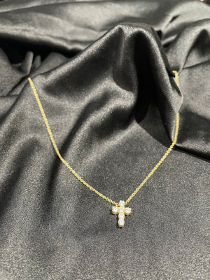 Small cross necklace